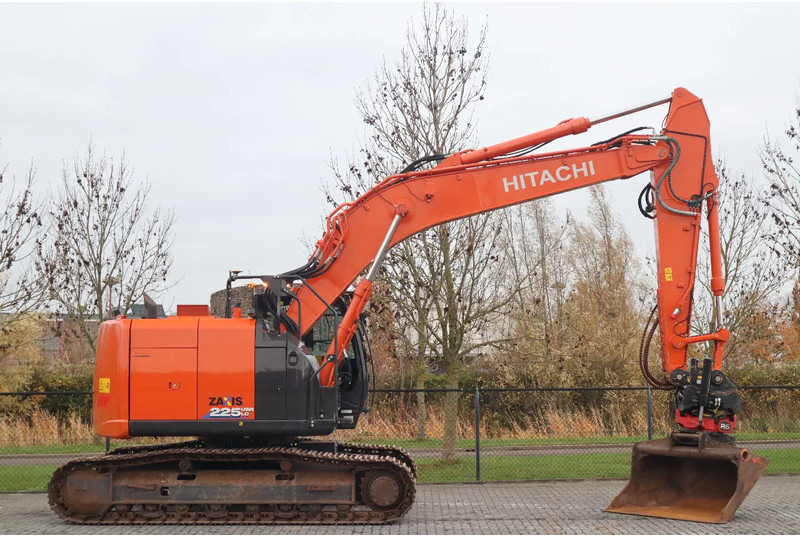Hitachi ZX225 USRLC-6 | ROTOTILT | 3X BUCKET | TOPCON 3D MC GPS - Гусеничный экскаватор: фото 4 Hitachi ZX225 USRLC-6 | ROTOTILT | 3X BUCKET | TOPCON 3D MC GPS - Гусеничный экскаватор: фото 4