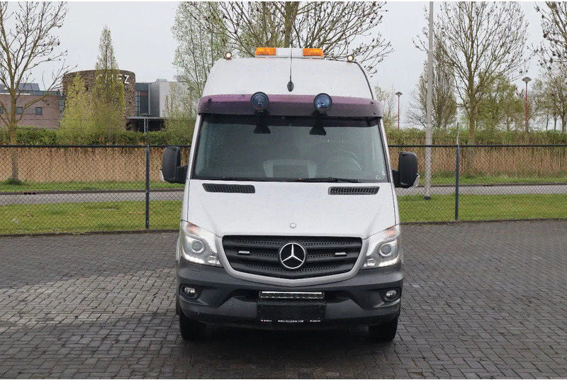Mercedes-Benz Sprinter 516 | 4X2 | MOBILE WORKSHOP | WERKSTATT | SERVICE VAN - Фургон с закрытым кузовом: фото 2 Mercedes-Benz Sprinter 516 | 4X2 | MOBILE WORKSHOP | WERKSTATT | SERVICE VAN - Фургон с закрытым кузовом: фото 2