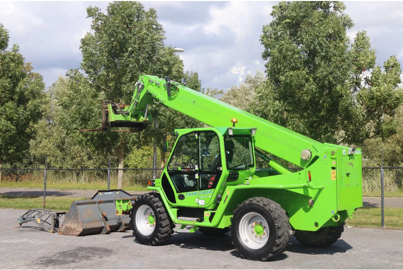 Merlo P40.17 PLUS | FORKS | JIB | BUCKET | GOOD TIRES - Телескопический погрузчик: фото 3 Merlo P40.17 PLUS | FORKS | JIB | BUCKET | GOOD TIRES - Телескопический погрузчик: фото 3