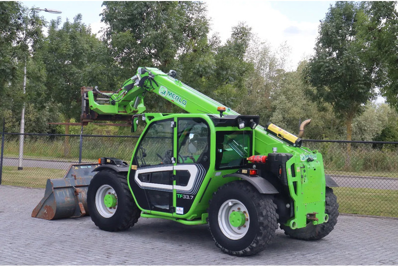 Merlo TF33.7-115LC TURBOFARMER | 40KM/H | BSS | FORKS | BUCKET - Телескопический погрузчик: фото 3 Merlo TF33.7-115LC TURBOFARMER | 40KM/H | BSS | FORKS | BUCKET - Телескопический погрузчик: фото 3