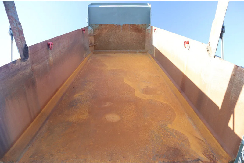 Самосвал Scania R580 V8 NGS | 8X4 | RETARDER | EURO 6 | BIG AXLES: фото 12 Самосвал Scania R580 V8 NGS | 8X4 | RETARDER | EURO 6 | BIG AXLES: фото 12