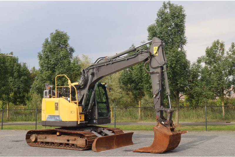Volvo ECR 145 EL | ECR145 | QUICK COUPLER | BUCKET | GOOD UNDERCARRIAGE - Гусеничный экскаватор: фото 5 Volvo ECR 145 EL | ECR145 | QUICK COUPLER | BUCKET | GOOD UNDERCARRIAGE - Гусеничный экскаватор: фото 5