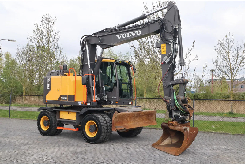 Volvo EWR 170 E | ROTOTILT | BUCKET | DOZERBLADE | TRAILER HYDR - Колёсный экскаватор: фото 5 Volvo EWR 170 E | ROTOTILT | BUCKET | DOZERBLADE | TRAILER HYDR - Колёсный экскаватор: фото 5