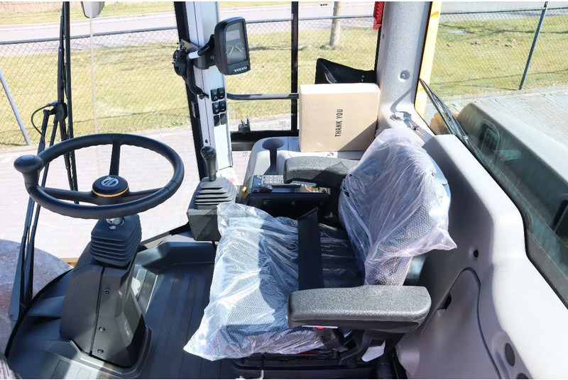 Каток Volvo SD75B | SD 75 B | NEW / UNUSED | 1 YEAR WARRANTY: фото 17