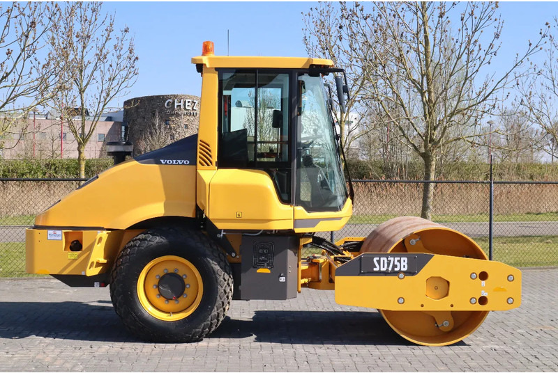 Volvo SD75B | SD 75 B | NEW / UNUSED | 1 YEAR WARRANTY - Каток: фото 4 Volvo SD75B | SD 75 B | NEW / UNUSED | 1 YEAR WARRANTY - Каток: фото 4