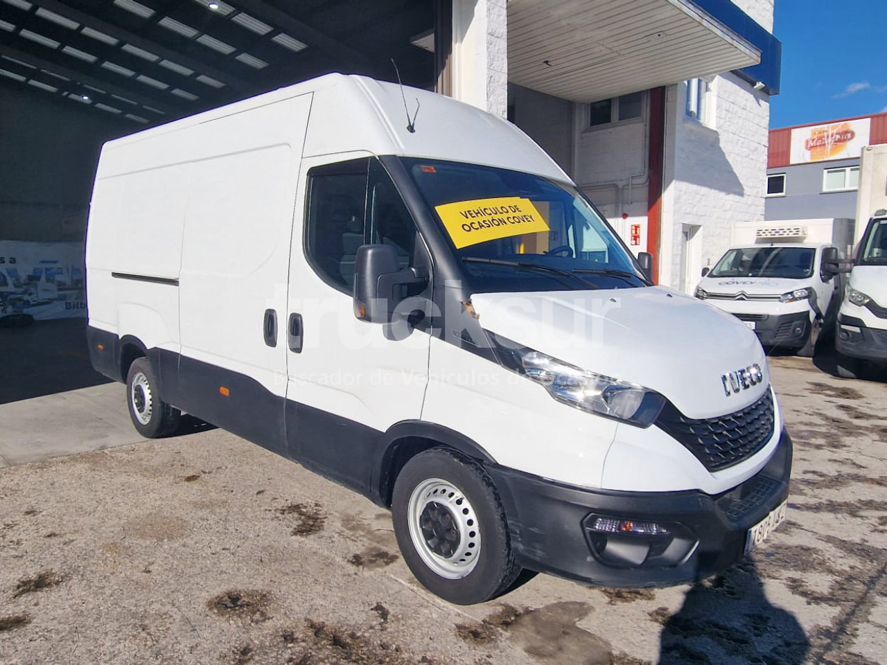 IVECO 35S14 12M3 - Фургон с закрытым кузовом: фото 1 IVECO 35S14 12M3 - Фургон с закрытым кузовом: фото 1