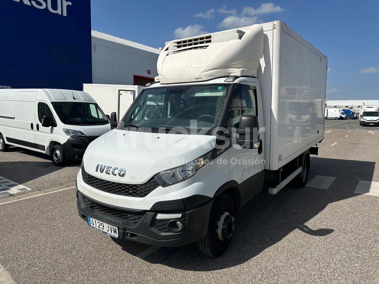 IVECO 70C15 THK - Грузовик с закрытым кузовом: фото 2 IVECO 70C15 THK - Грузовик с закрытым кузовом: фото 2