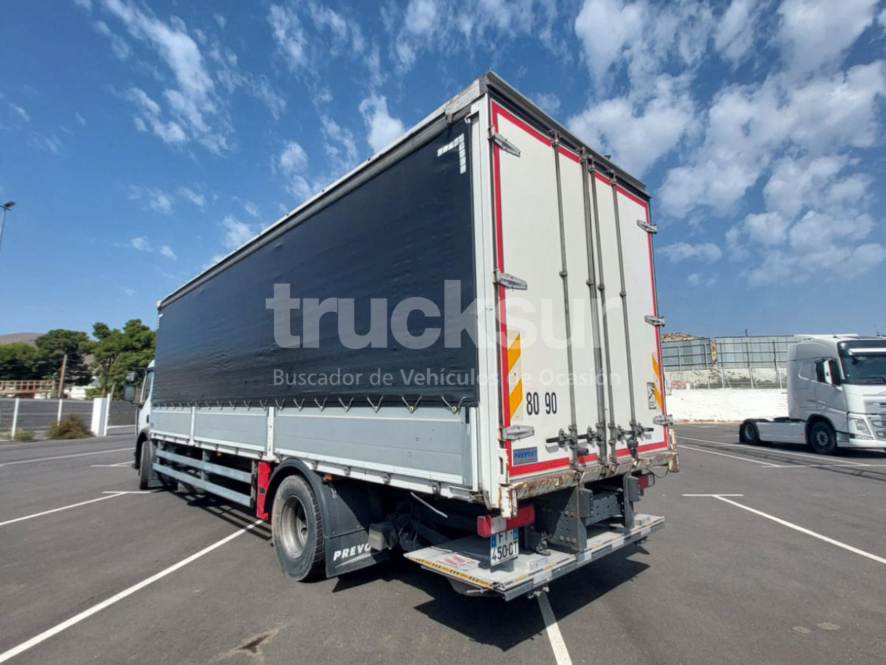 RENAULT D380.18 - Тентованный грузовик: фото 4 RENAULT D380.18 - Тентованный грузовик: фото 4