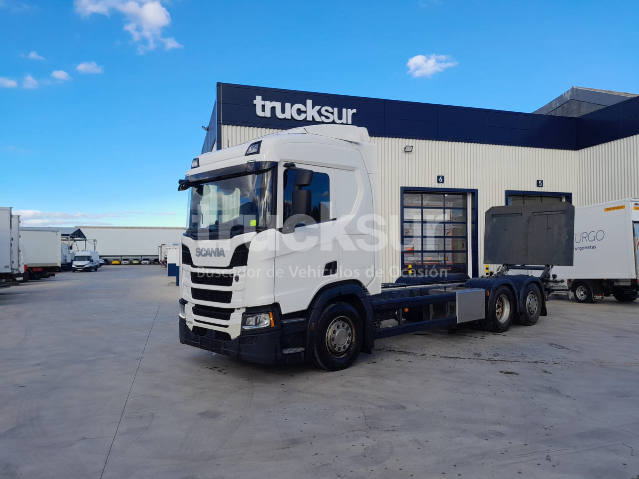 SCANIA R450.26 ejes 6x2*4 - Грузовик-шасси: фото 5 SCANIA R450.26 ejes 6x2*4 - Грузовик-шасси: фото 5