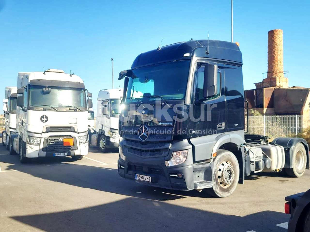 MERCEDES MERCEDES ACTROS 2143 - Тягач: фото 2 MERCEDES MERCEDES ACTROS 2143 - Тягач: фото 2
