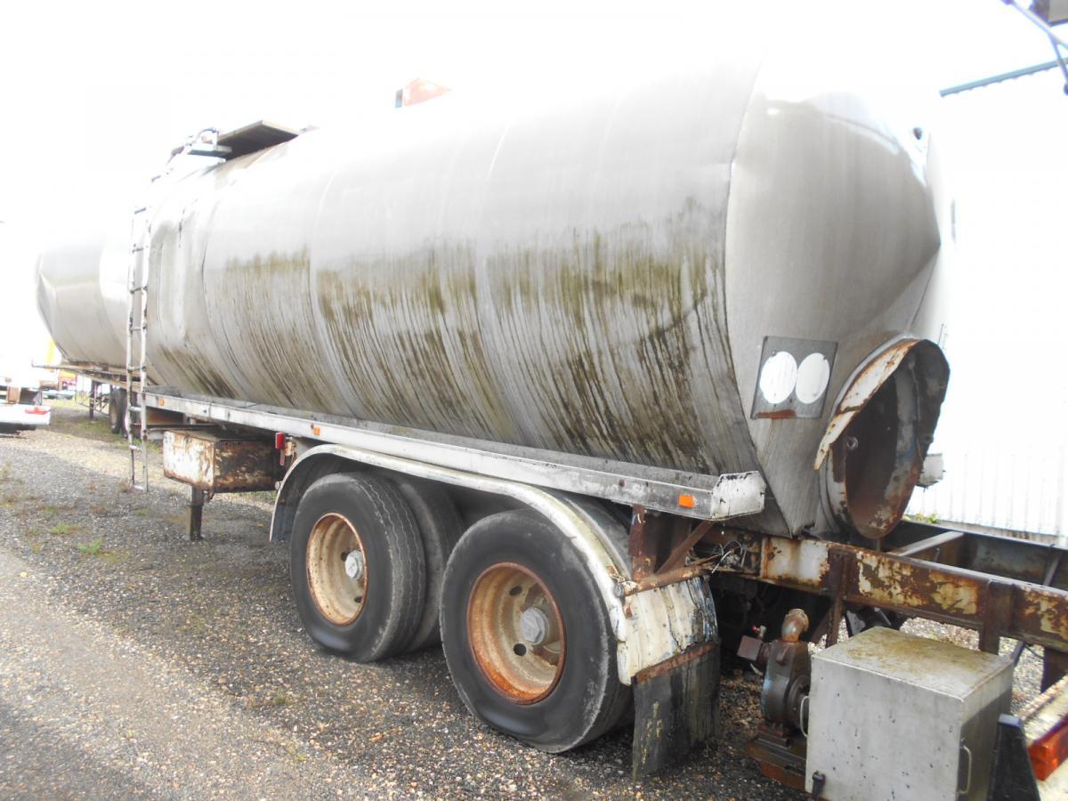 Fruehauf - Полуприцеп-цистерна: фото 4 Fruehauf - Полуприцеп-цистерна: фото 4