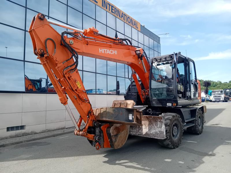 Hitachi ZAXIS 140W - Колёсный экскаватор: фото 1 Hitachi ZAXIS 140W - Колёсный экскаватор: фото 1