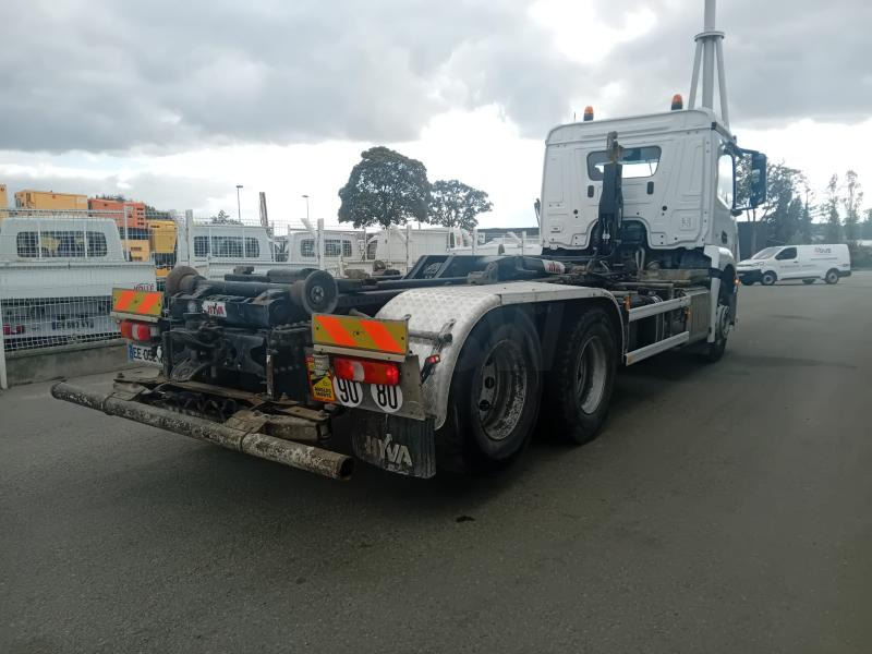 Mercedes Antos 2643 - Крюковой мультилифт: фото 2 Mercedes Antos 2643 - Крюковой мультилифт: фото 2