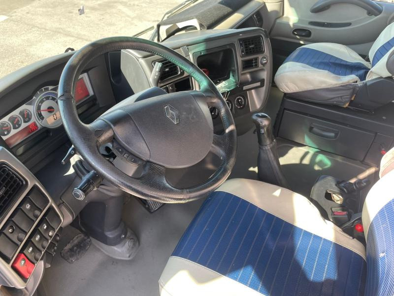 Грузовик бортовой/ Платформа Renault Magnum 440 DXI: фото 6 Грузовик бортовой/ Платформа Renault Magnum 440 DXI: фото 6