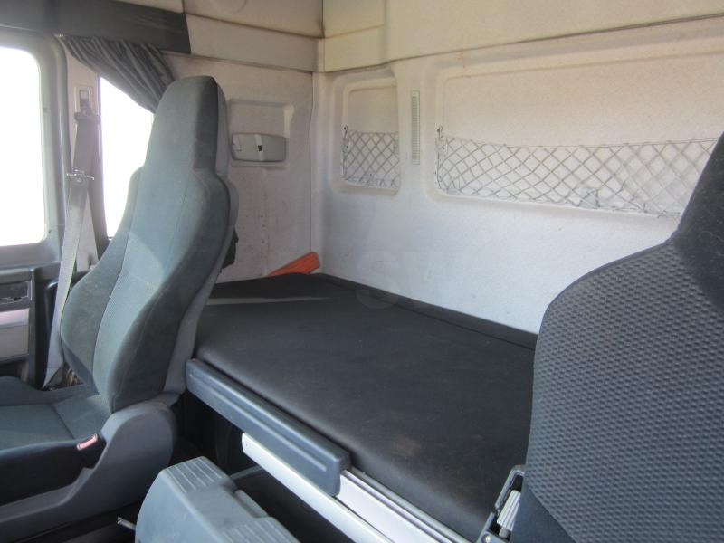 Тягач MAN TGX 33.480: фото 10