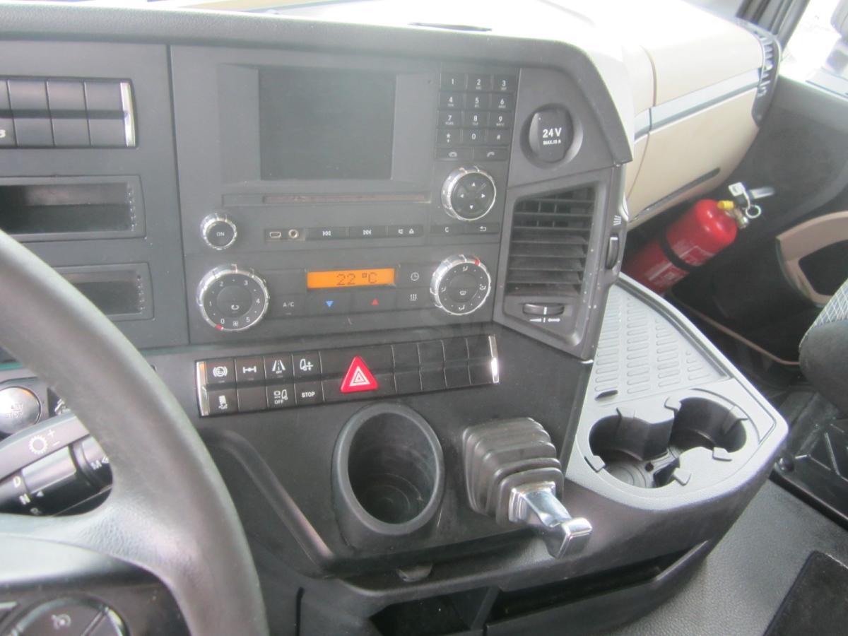 Тягач Mercedes Actros 1845: фото 10