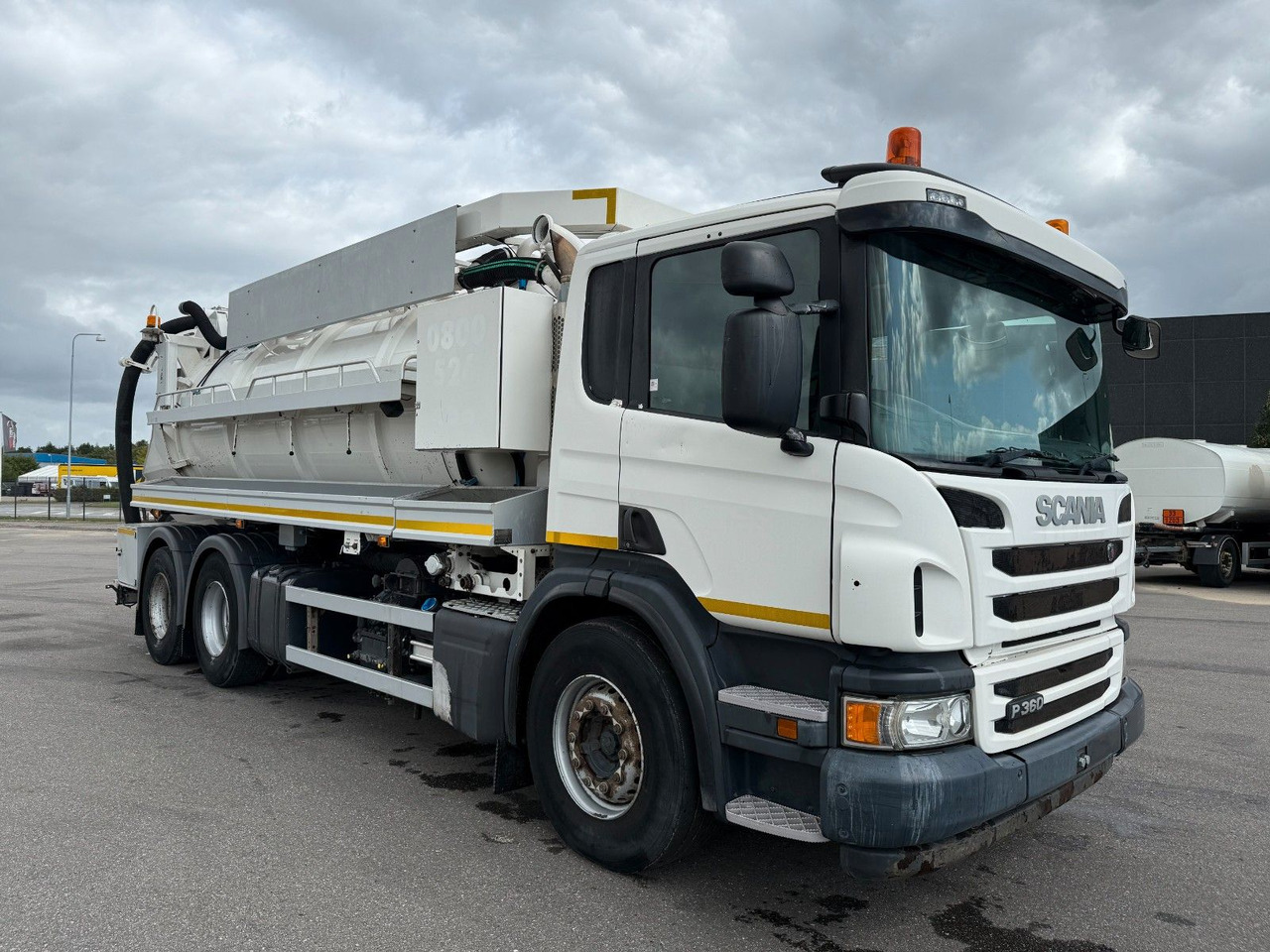 Scania P360 Euro 6 6x4 RHD Hvidtved Larsen FlexLine 312 - Ассенизатор: фото 1 Scania P360 Euro 6 6x4 RHD Hvidtved Larsen FlexLine 312 - Ассенизатор: фото 1