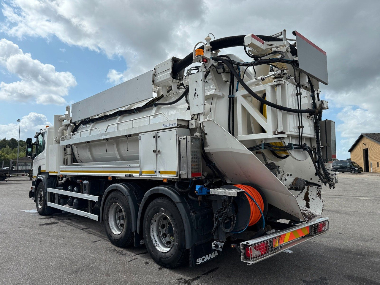 Scania P360 Euro 6 6x4 RHD Hvidtved Larsen FlexLine 312 - Ассенизатор: фото 3 Scania P360 Euro 6 6x4 RHD Hvidtved Larsen FlexLine 312 - Ассенизатор: фото 3