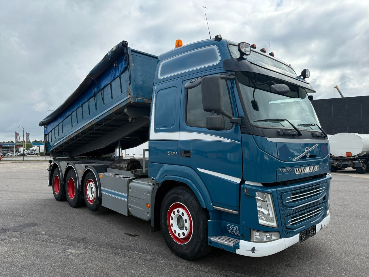 Volvo FM 500 8x4 Pushertridem 3 Way Tipper / Kipper - Самосвал: фото 2 Volvo FM 500 8x4 Pushertridem 3 Way Tipper / Kipper - Самосвал: фото 2
