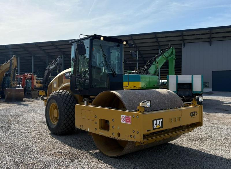 Caterpillar CS66B - Компактор: фото 3 Caterpillar CS66B - Компактор: фото 3