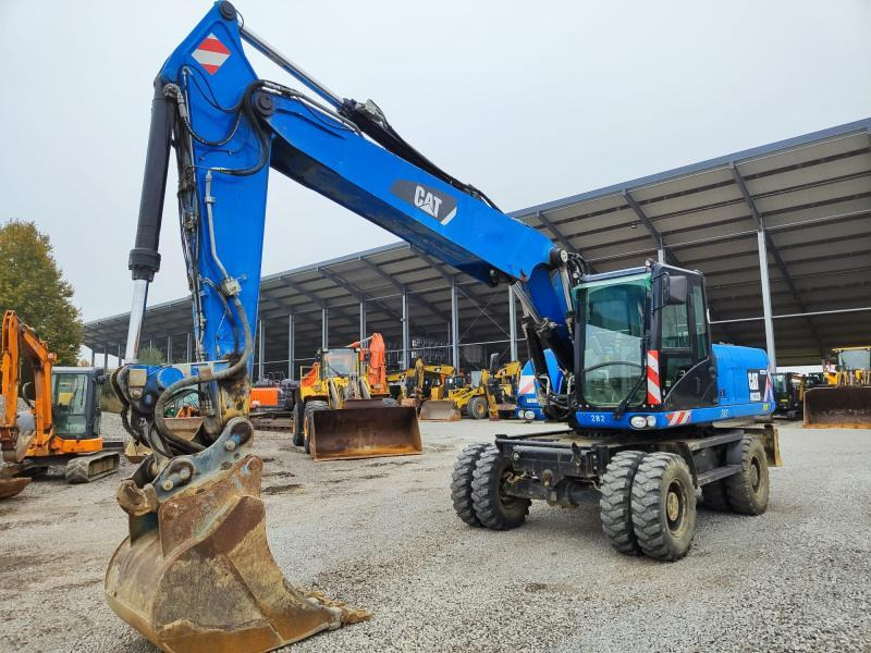 Caterpillar M322D VAH - Колёсный экскаватор: фото 2 Caterpillar M322D VAH - Колёсный экскаватор: фото 2