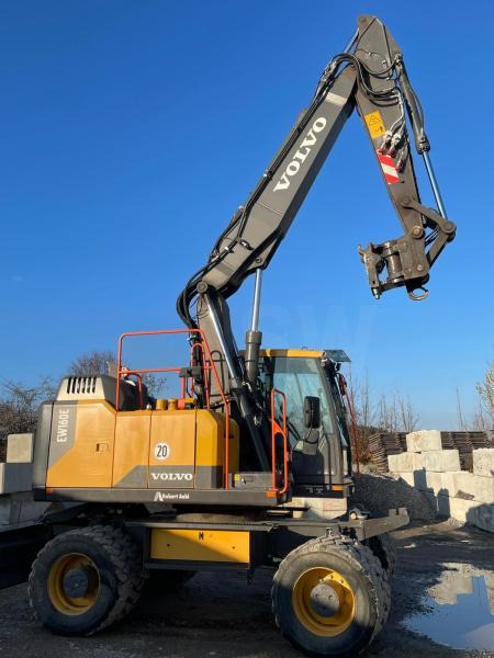 Volvo EW160E - Колёсный экскаватор: фото 2 Volvo EW160E - Колёсный экскаватор: фото 2