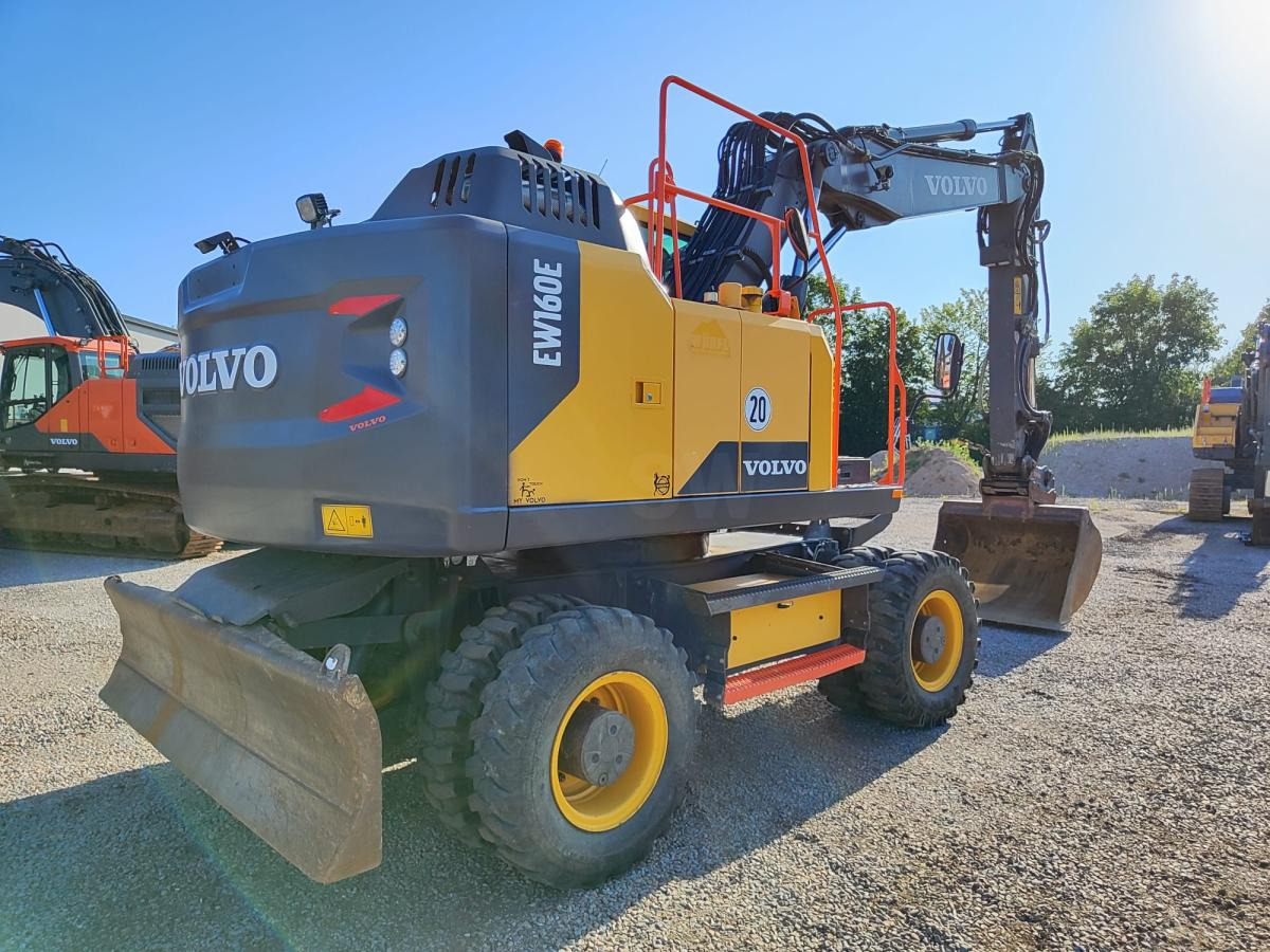 Volvo EW160E - Колёсный экскаватор: фото 4 Volvo EW160E - Колёсный экскаватор: фото 4