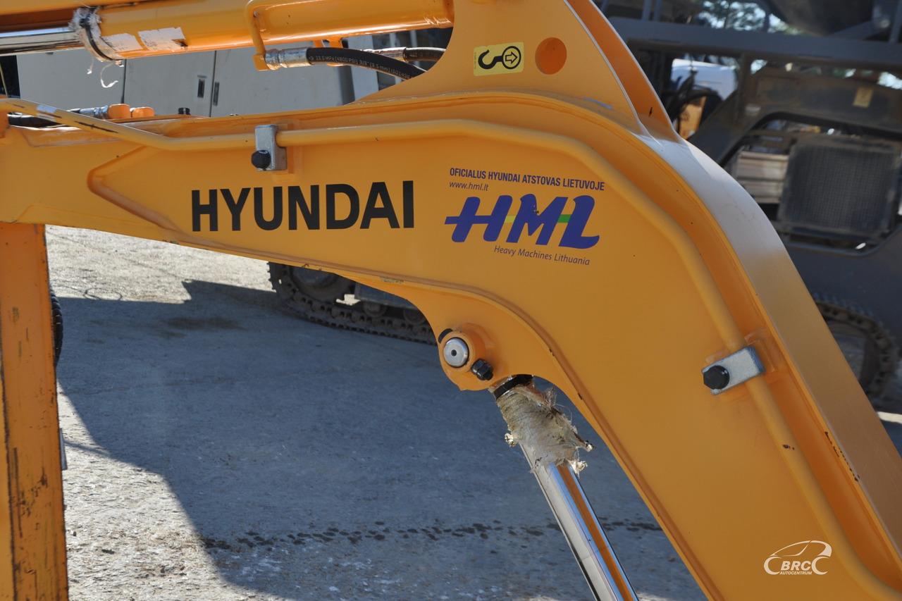 Мини-экскаватор Hyundai R18-9: фото 20 Мини-экскаватор Hyundai R18-9: фото 20