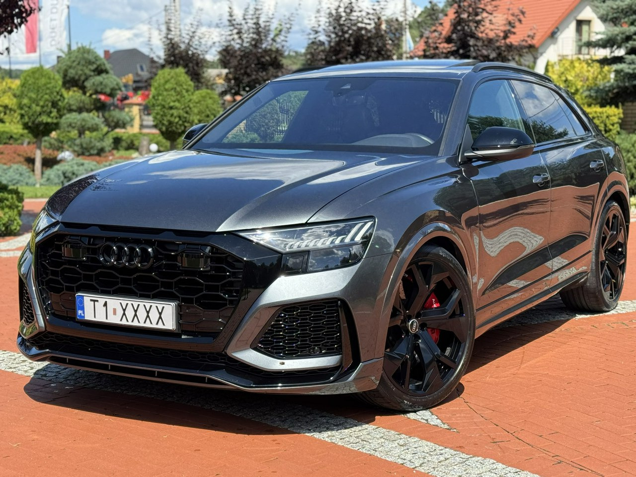 Audi RS Q8 - Внедорожник: фото 2 Audi RS Q8 - Внедорожник: фото 2
