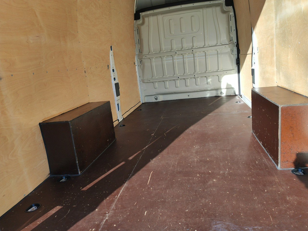 Цельнометаллический фургон Citroen Jumper: фото 18 Цельнометаллический фургон Citroen Jumper: фото 18