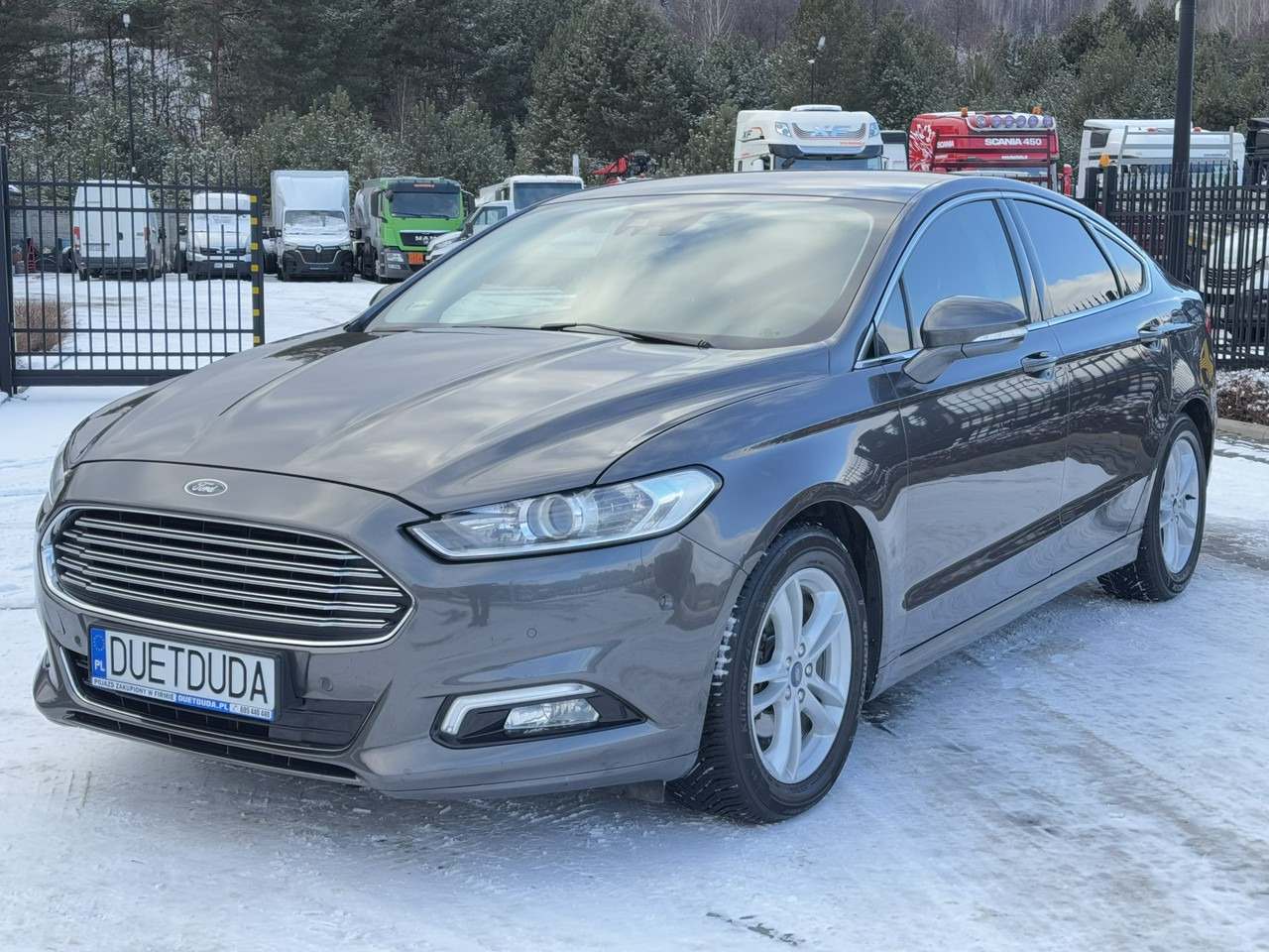 Ford Mondeo - Легковой автомобиль: фото 2 Ford Mondeo - Легковой автомобиль: фото 2