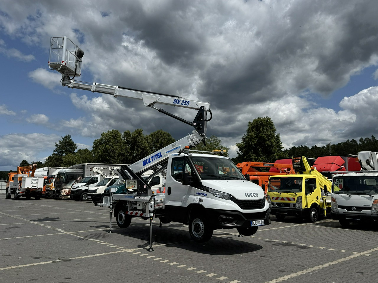 Iveco Daily 35S14 в лизинг Iveco Daily 35S14: фото 9