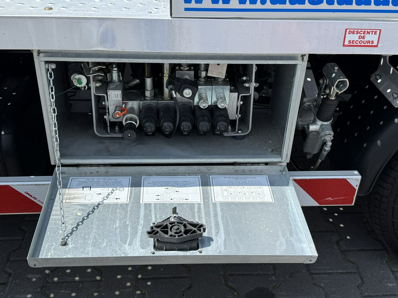 Грузовик с подъемником Iveco Daily 35S14: фото 14