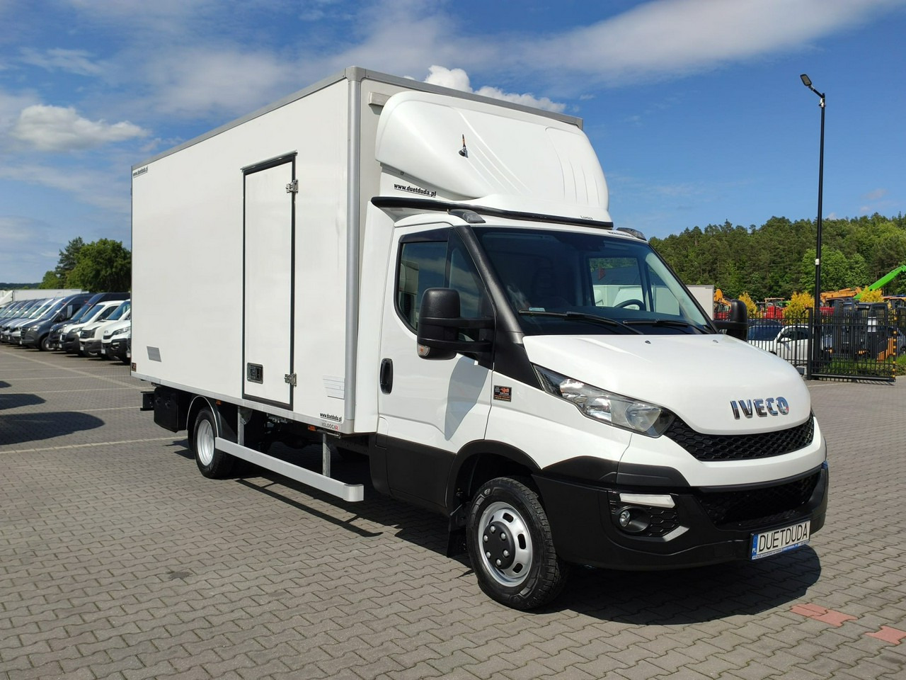Iveco Daily 50C15 V - Фургон с закрытым кузовом: фото 1 Iveco Daily 50C15 V - Фургон с закрытым кузовом: фото 1