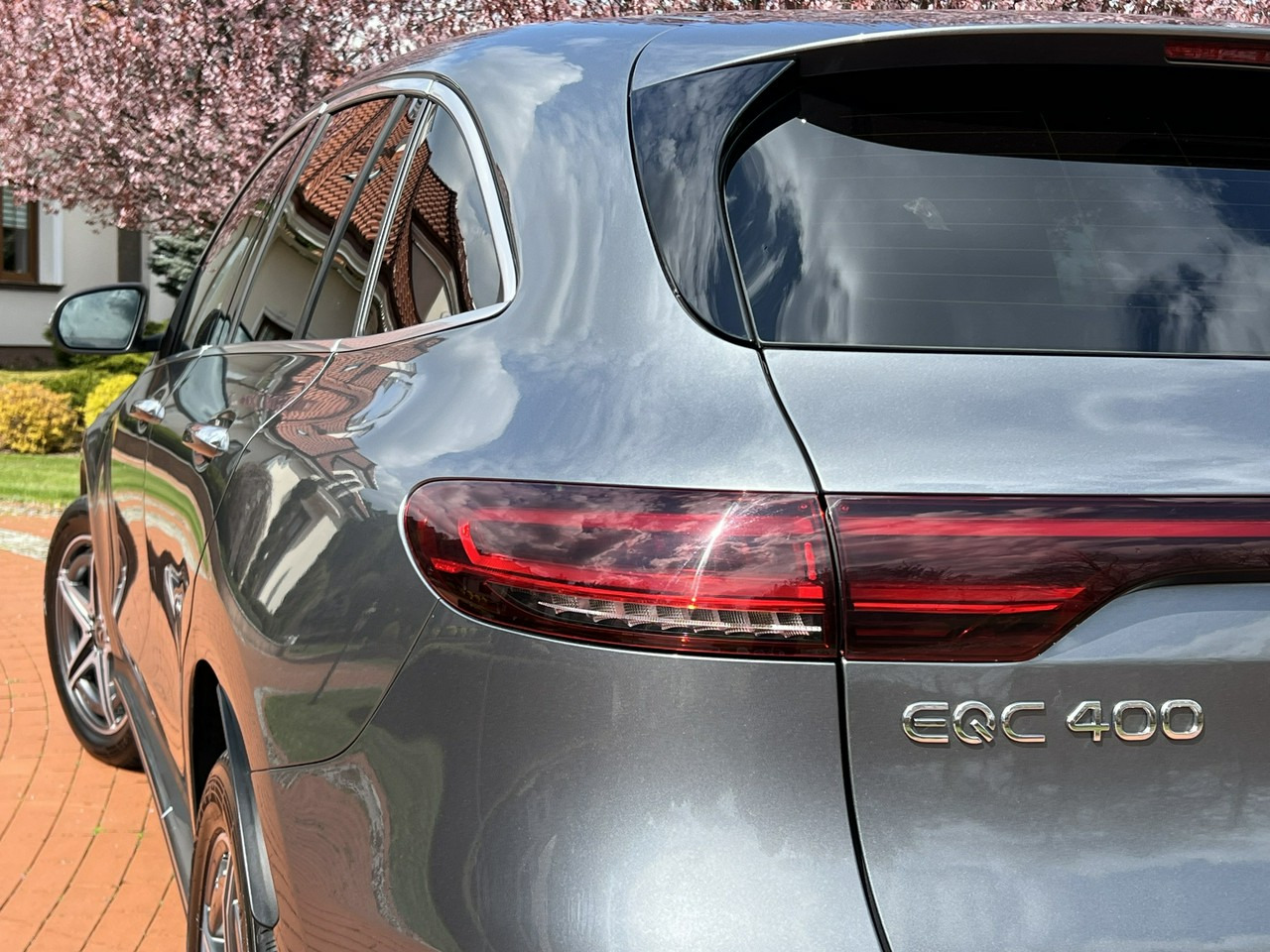 Внедорожник Mercedes EQC: фото 16