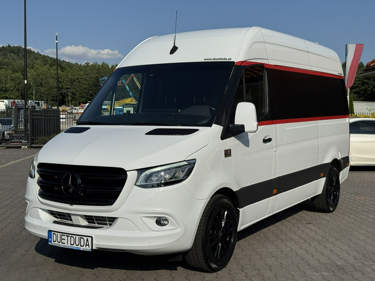 Mercedes Sprinter - Цельнометаллический фургон: фото 5 Mercedes Sprinter - Цельнометаллический фургон: фото 5