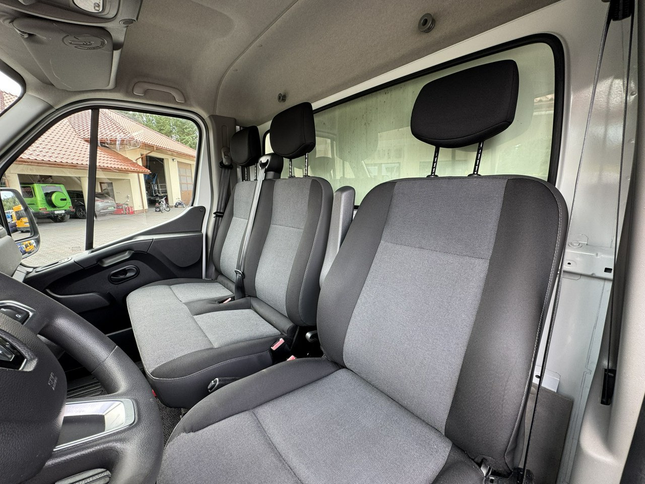 Фургон с закрытым кузовом Renault Master: фото 24 Фургон с закрытым кузовом Renault Master: фото 24