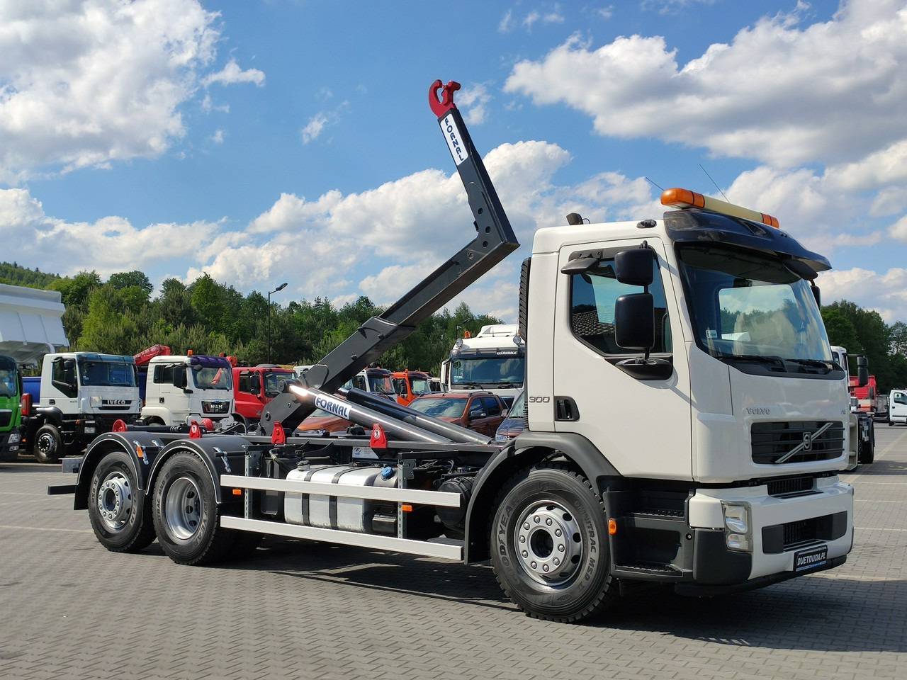 Крюковой мультилифт Volvo FE 26.300 Hakowiec Napęd 6x2 Oś Skrętna: фото 9 Крюковой мультилифт Volvo FE 26.300 Hakowiec Napęd 6x2 Oś Skrętna: фото 9