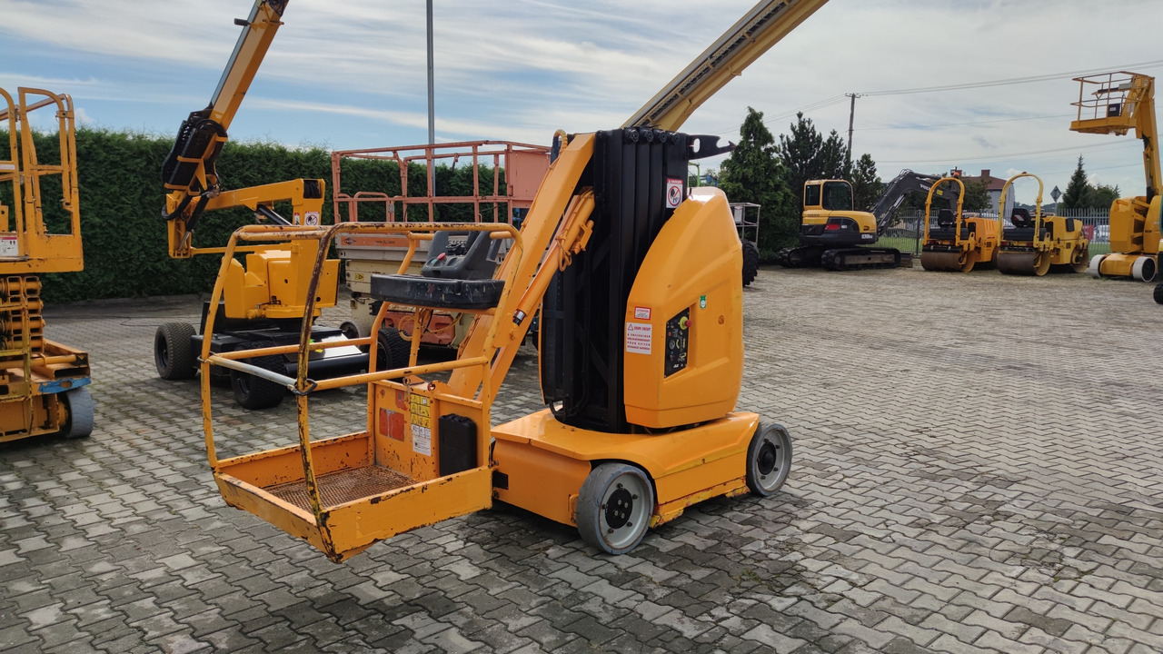 JLG TOUCAN 10 E - Вертикальный мачтовый подъемник: фото 1 JLG TOUCAN 10 E - Вертикальный мачтовый подъемник: фото 1