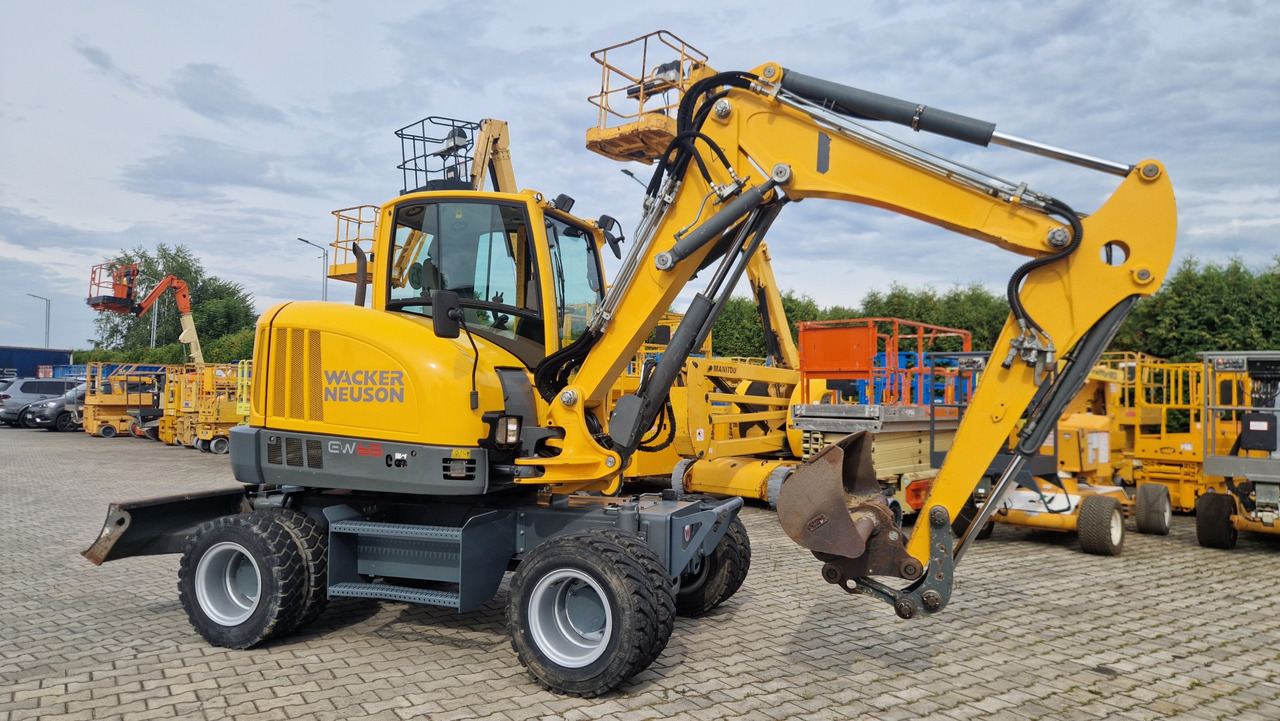 WACKER NEUSON EW65 - Колёсный экскаватор: фото 3 WACKER NEUSON EW65 - Колёсный экскаватор: фото 3