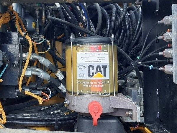 Колёсный экскаватор Caterpillar M 318 F: фото 9