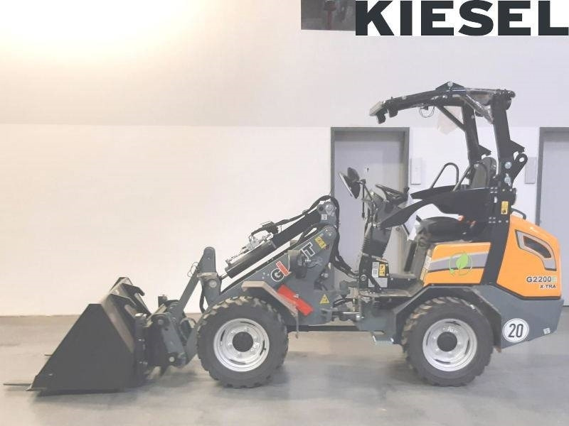 Giant G 2200 E X-Tra Elektro / electric - Мини-погрузчик с бортовым поворотом: фото 1 Giant G 2200 E X-Tra Elektro / electric - Мини-погрузчик с бортовым поворотом: фото 1