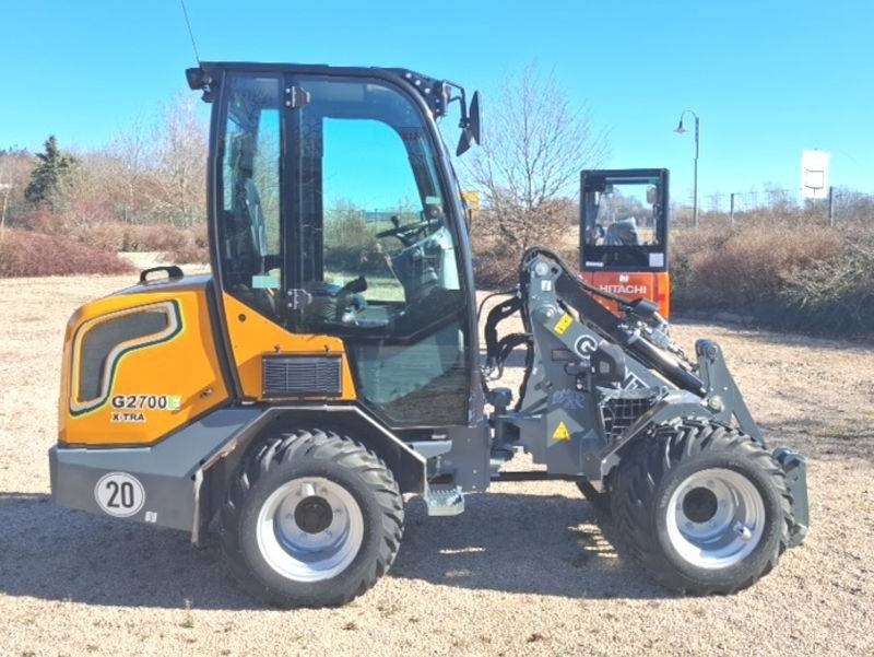 Giant G 2700 E X-Tra Elektro / electric - Мини-погрузчик с бортовым поворотом: фото 5 Giant G 2700 E X-Tra Elektro / electric - Мини-погрузчик с бортовым поворотом: фото 5