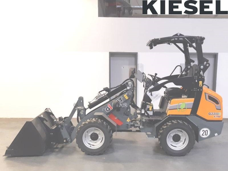 Giant G 2700 E X-Tra Elektro / electric - Мини-погрузчик с бортовым поворотом: фото 1 Giant G 2700 E X-Tra Elektro / electric - Мини-погрузчик с бортовым поворотом: фото 1
