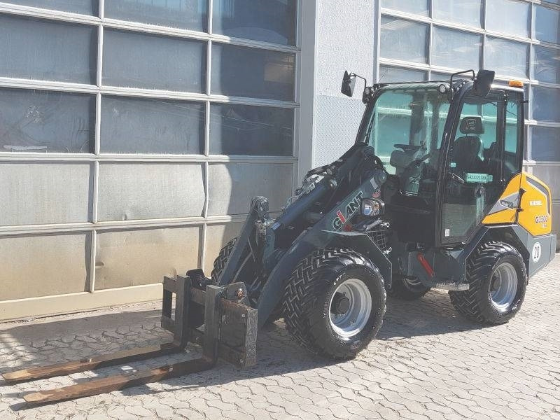 Giant G 3500 X-Tra - Мини-погрузчик с бортовым поворотом: фото 2 Giant G 3500 X-Tra - Мини-погрузчик с бортовым поворотом: фото 2