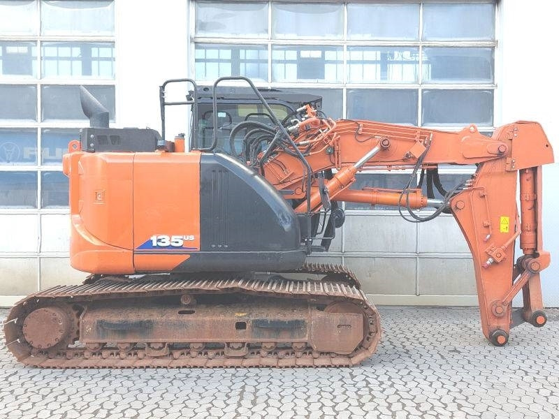 Hitachi ZX 135 US-6 Short reach front tunnel excavator - Гусеничный экскаватор: фото 5 Hitachi ZX 135 US-6 Short reach front tunnel excavator - Гусеничный экскаватор: фото 5