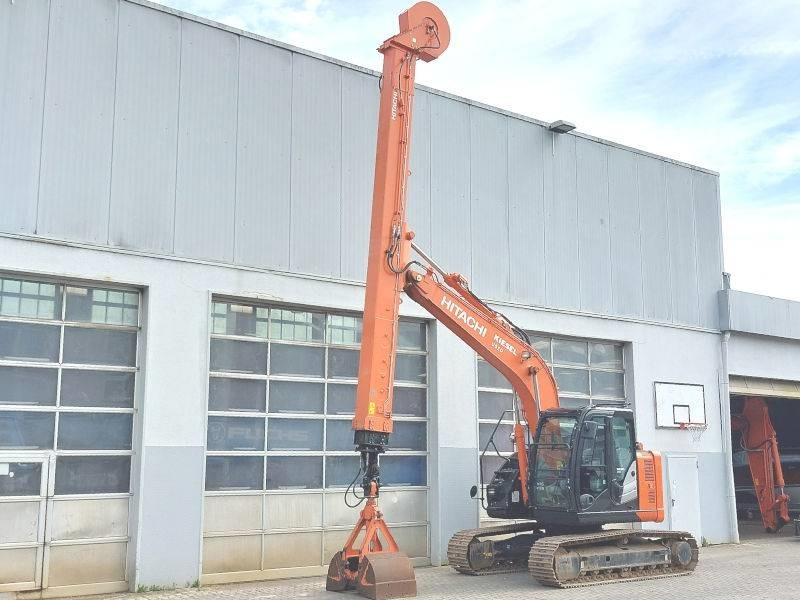 Hitachi ZX 135 US-6 Teledipper - Гусеничный экскаватор: фото 2 Hitachi ZX 135 US-6 Teledipper - Гусеничный экскаватор: фото 2