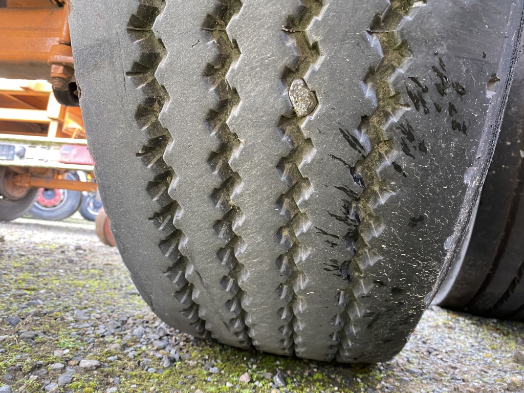 Eggers ZX 9E / für Ballastgewichte - Прицеп бортовой/ Платформа: фото 5 Eggers ZX 9E / für Ballastgewichte - Прицеп бортовой/ Платформа: фото 5