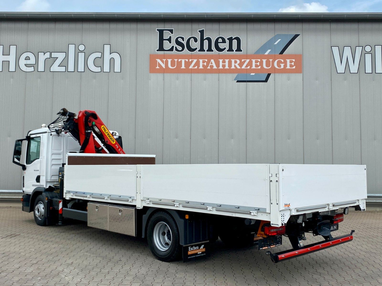 MAN TGL 12.220 | Palfinger PK 9.501*5+6. Kreis*Navi - Грузовик бортовой/ Платформа, Автоманипулятор: фото 3 MAN TGL 12.220 | Palfinger PK 9.501*5+6. Kreis*Navi - Грузовик бортовой/ Платформа, Автоманипулятор: фото 3