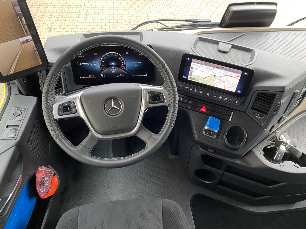 Mercedes-Benz 2542 L 6x2 Actros Giga-Space в лизинг Mercedes-Benz 2542 L 6x2 Actros Giga-Space: фото 27 Mercedes-Benz 2542 L 6x2 Actros Giga-Space в лизинг Mercedes-Benz 2542 L 6x2 Actros Giga-Space: фото 27